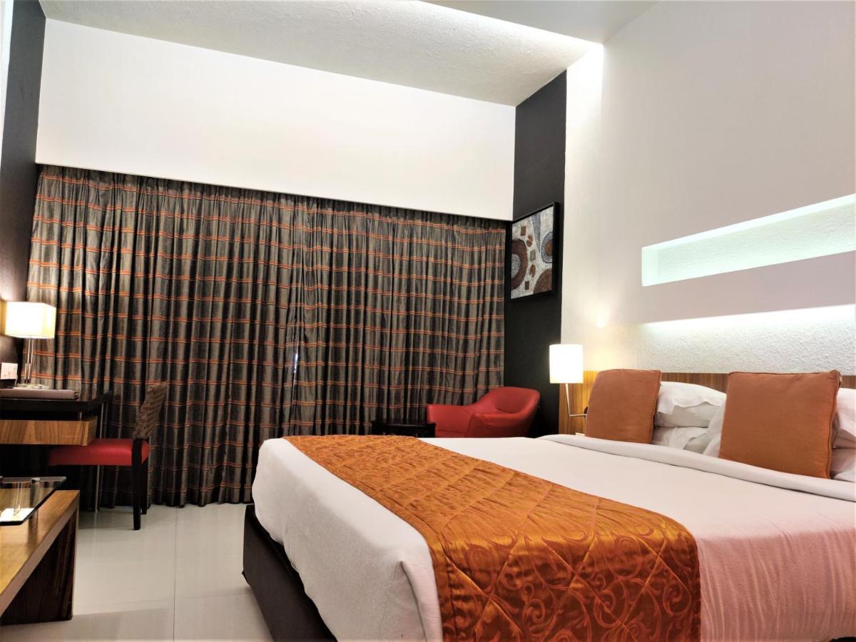 Hotel Satkar Residencia Thane Exterior foto