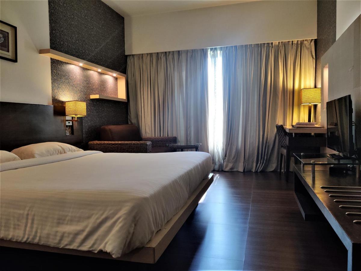 Hotel Satkar Residencia Thane Exterior foto