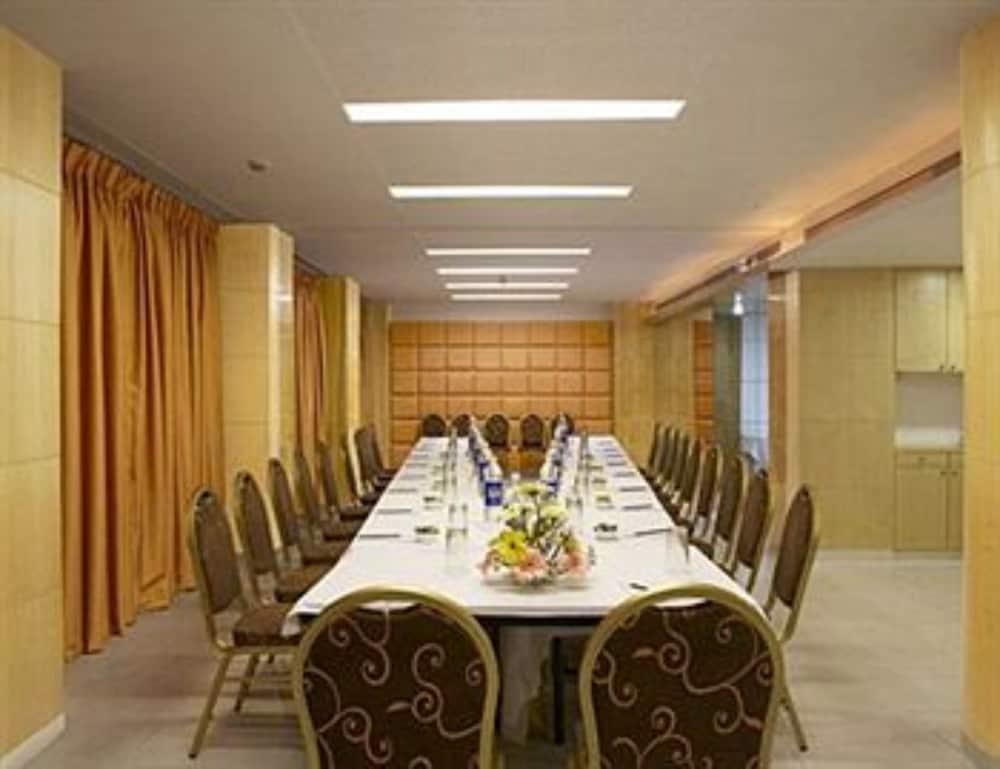 Hotel Satkar Residencia Thane Exterior foto
